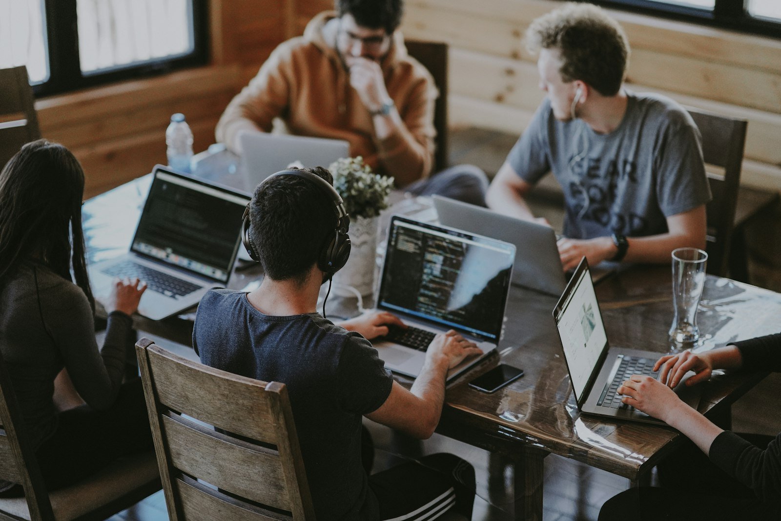 Klovent Technologies IT team collaborating in a modern office